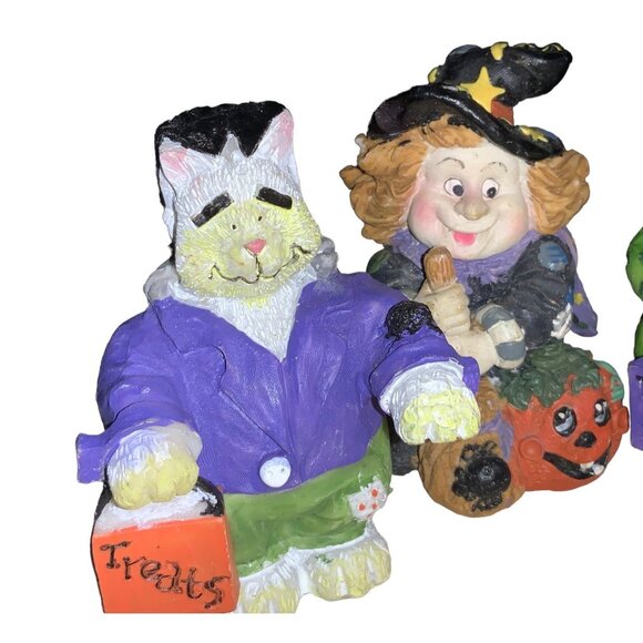 Halloween Figurines Set Of 4 - Witch Mummy Dinosaur & Frankenstein Designs - Picture 5 of 9